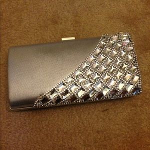 Silver clutch